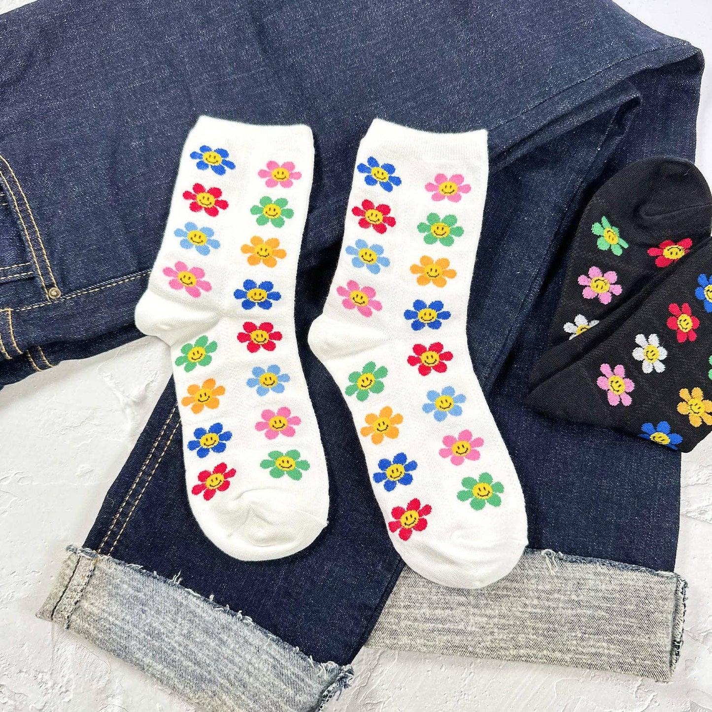 Smile Flower Day Socks