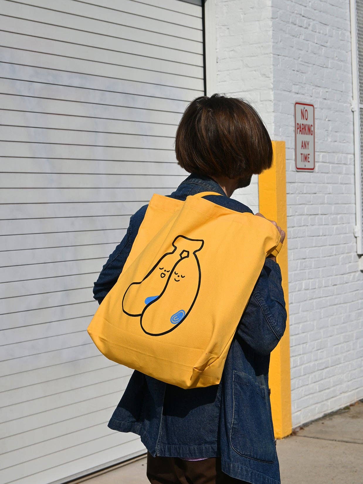Bananas Tote Bag