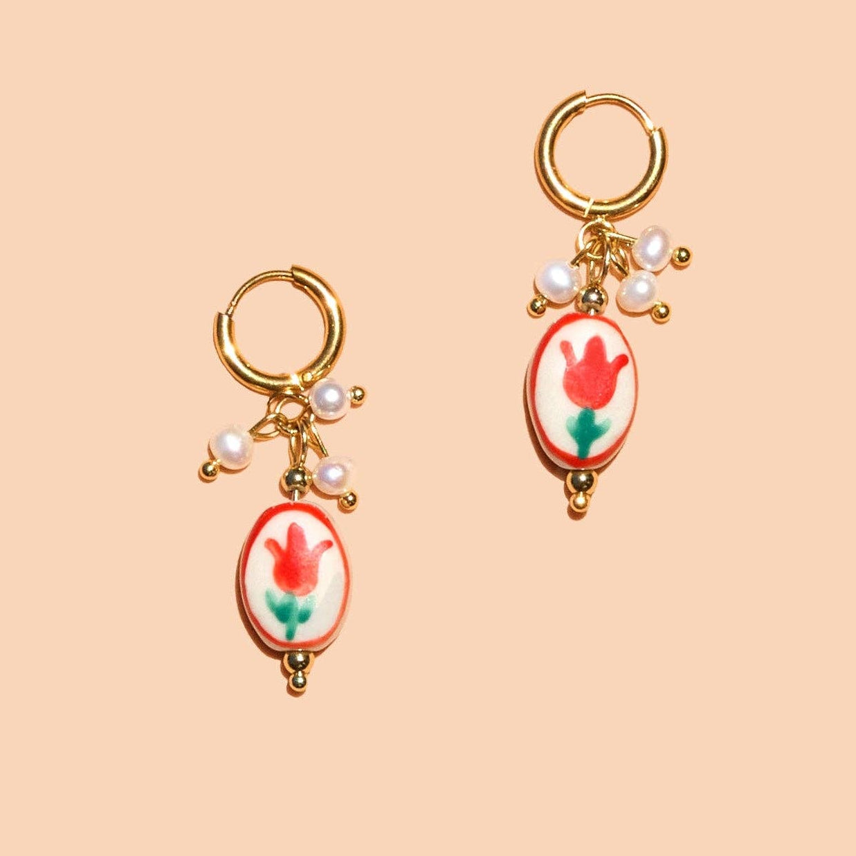 Sweet Tulip Hoop Earrings