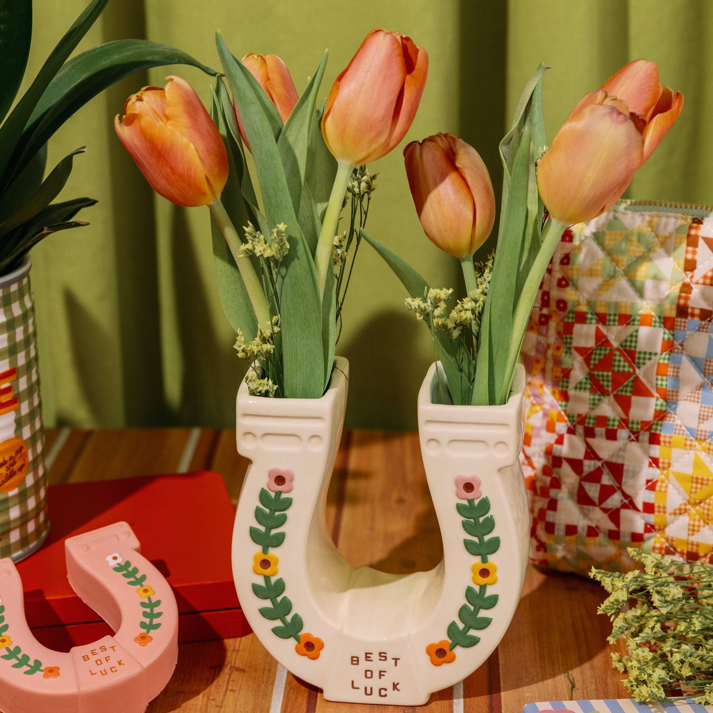 Horseshoe Vase
