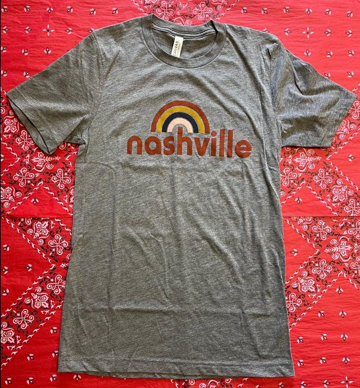 Nashville Rainbow Gray T-shirt