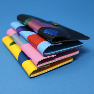 Abstract Popper Purse