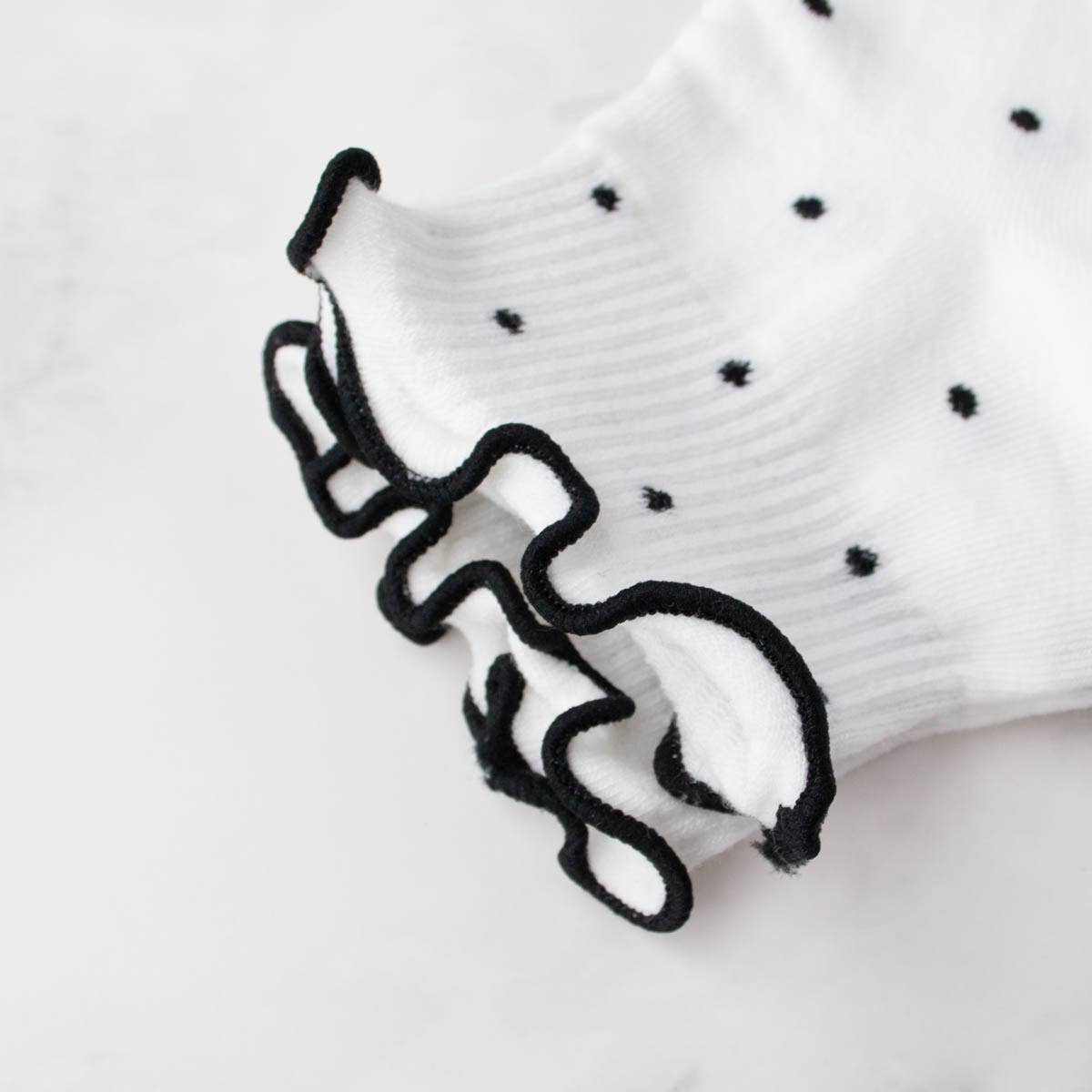 White Ruffled Ankle Socks