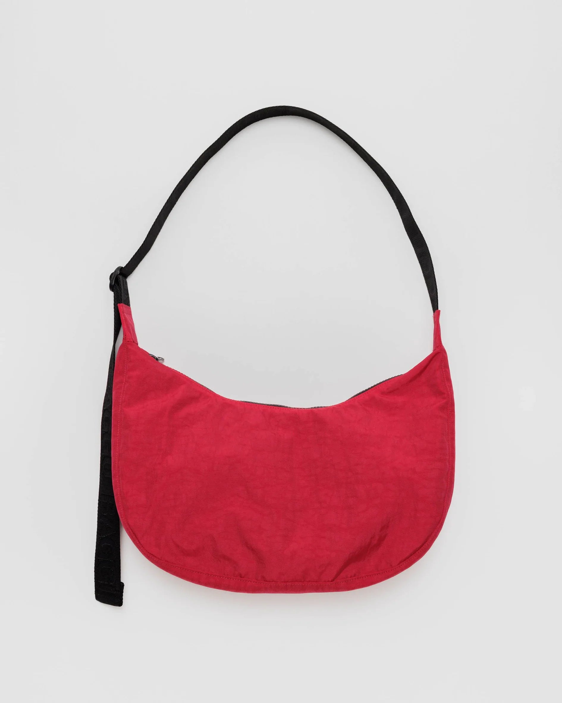 Store Baggu medium crescent bag