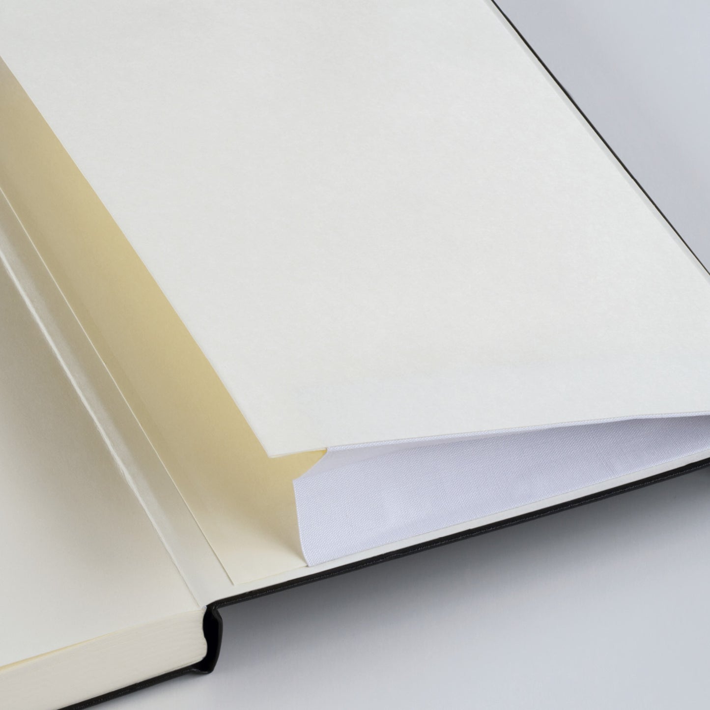 Leuchtturm A4+ Master Slim Sheet Music Hardcover Notebook