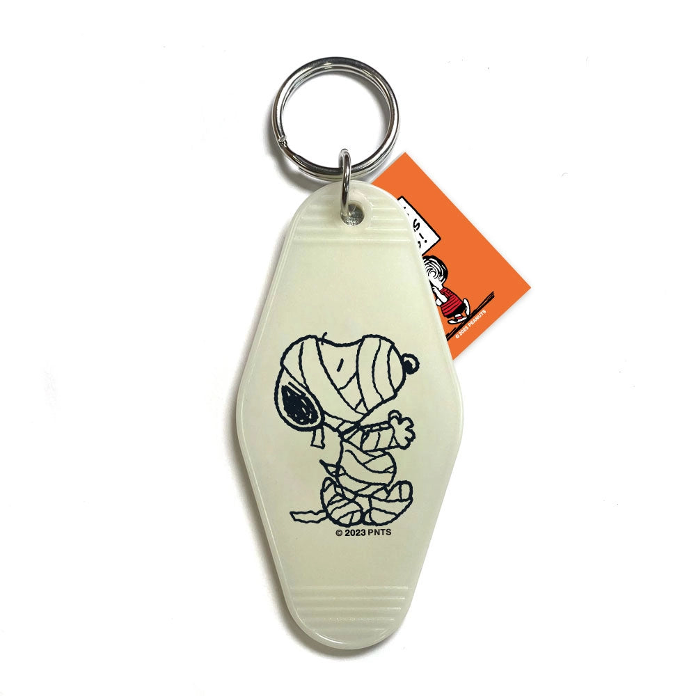 Snoopy Mummy Keychain (Glow In The Dark!)