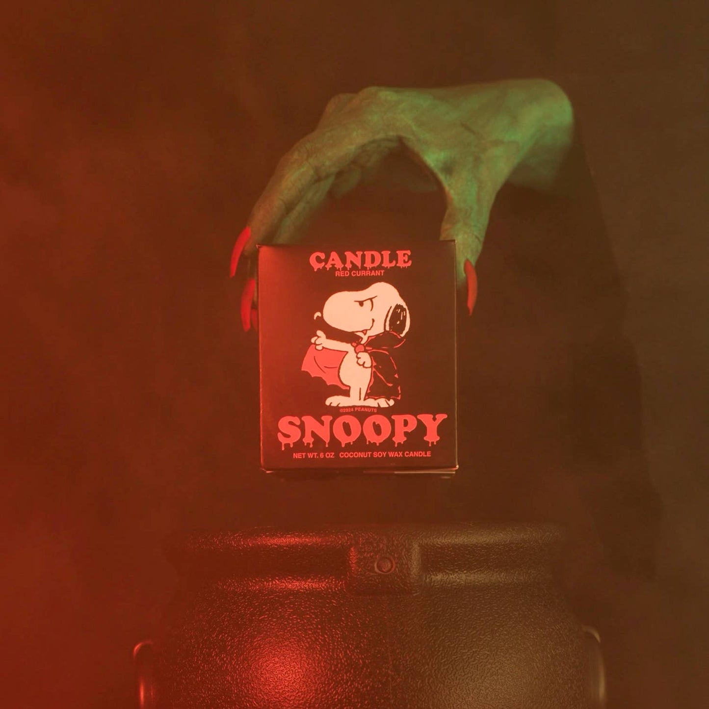 Snoopy Dracula Candle (Red Currant)