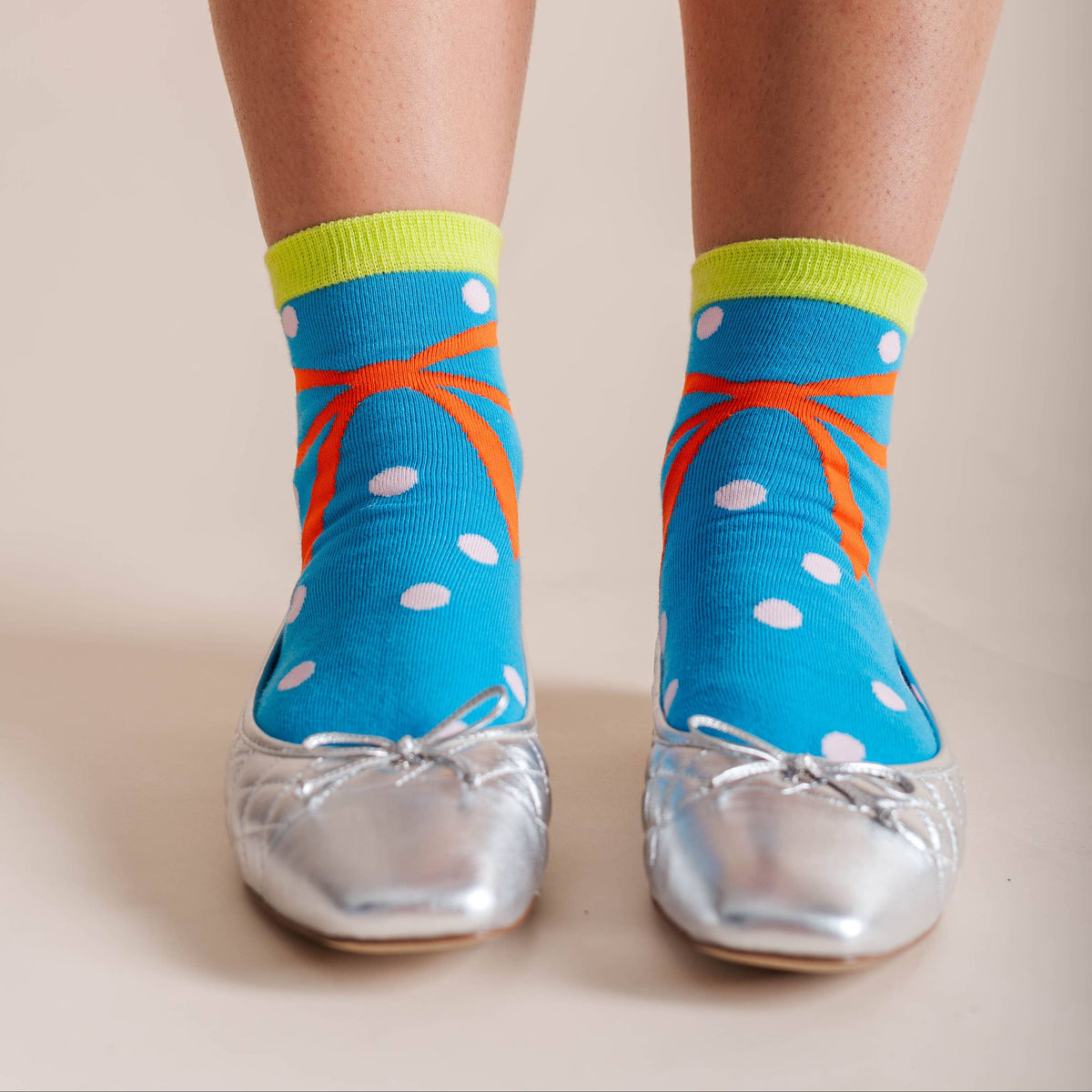 Holiday Bow Dot Blue Socks