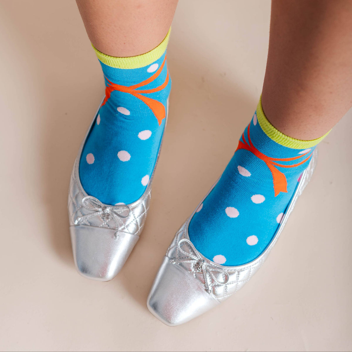 Holiday Bow Dot Blue Socks