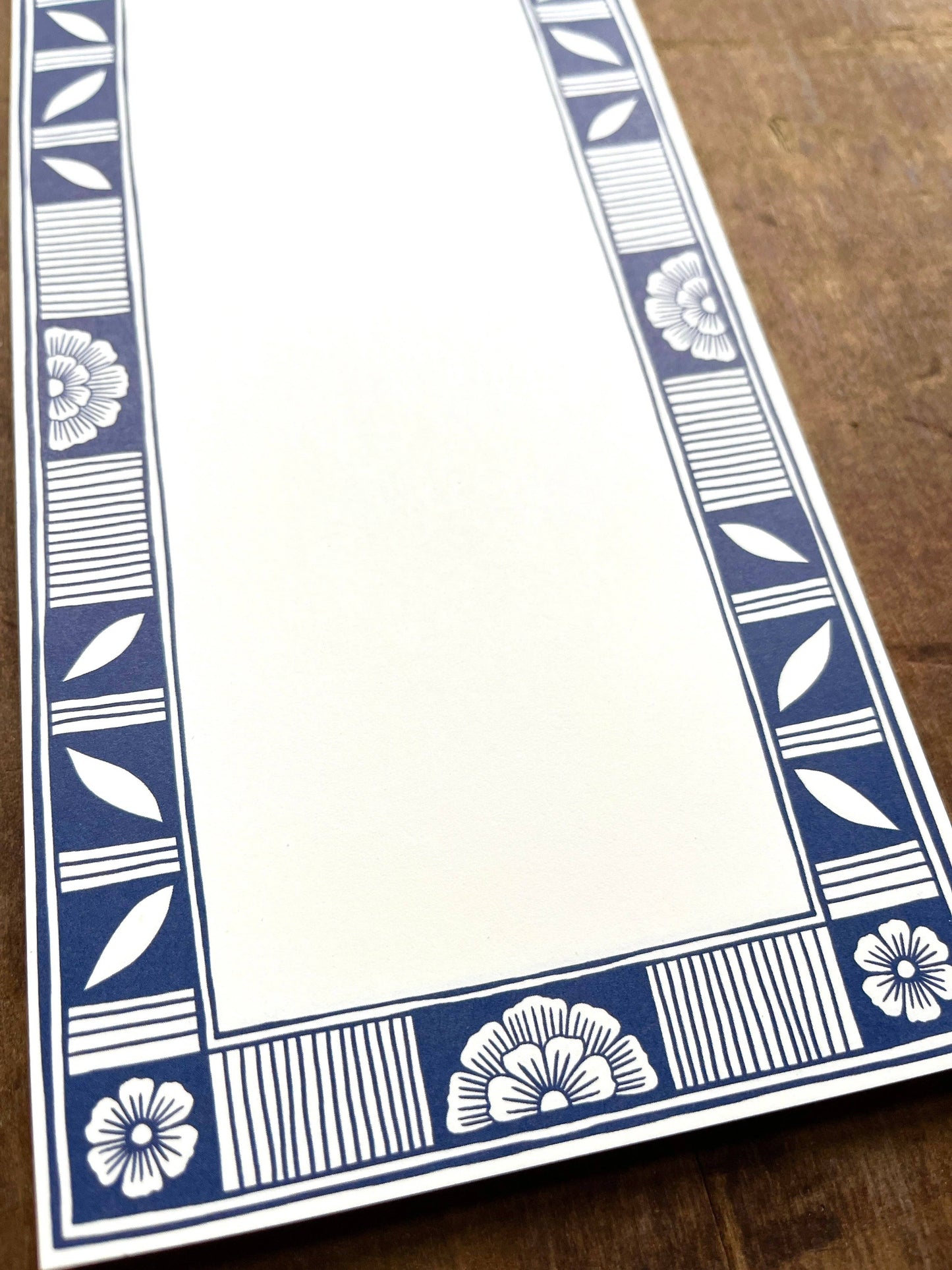 Blue Ceramic Motif Market Pad