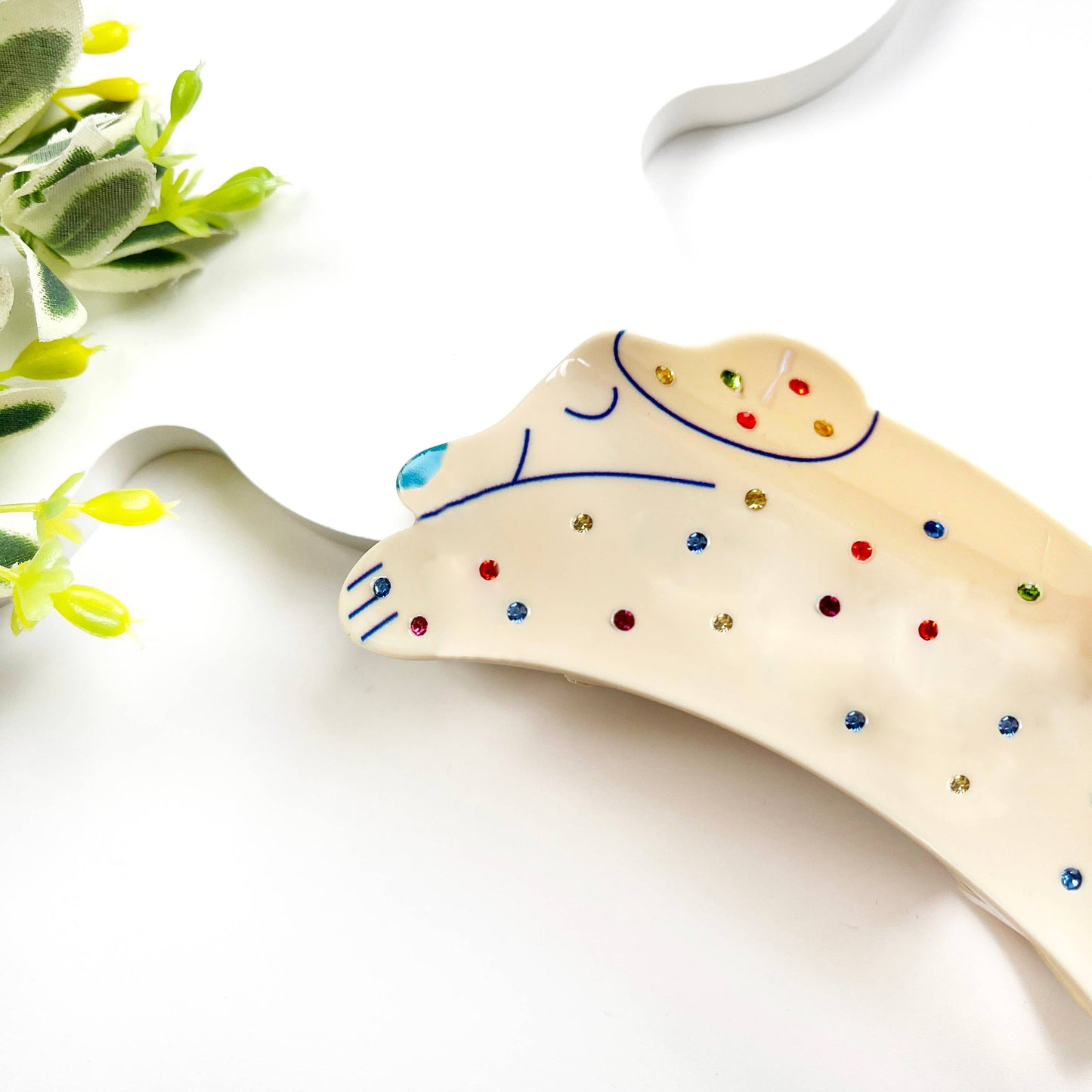 Spotted Puppy Hair Claw