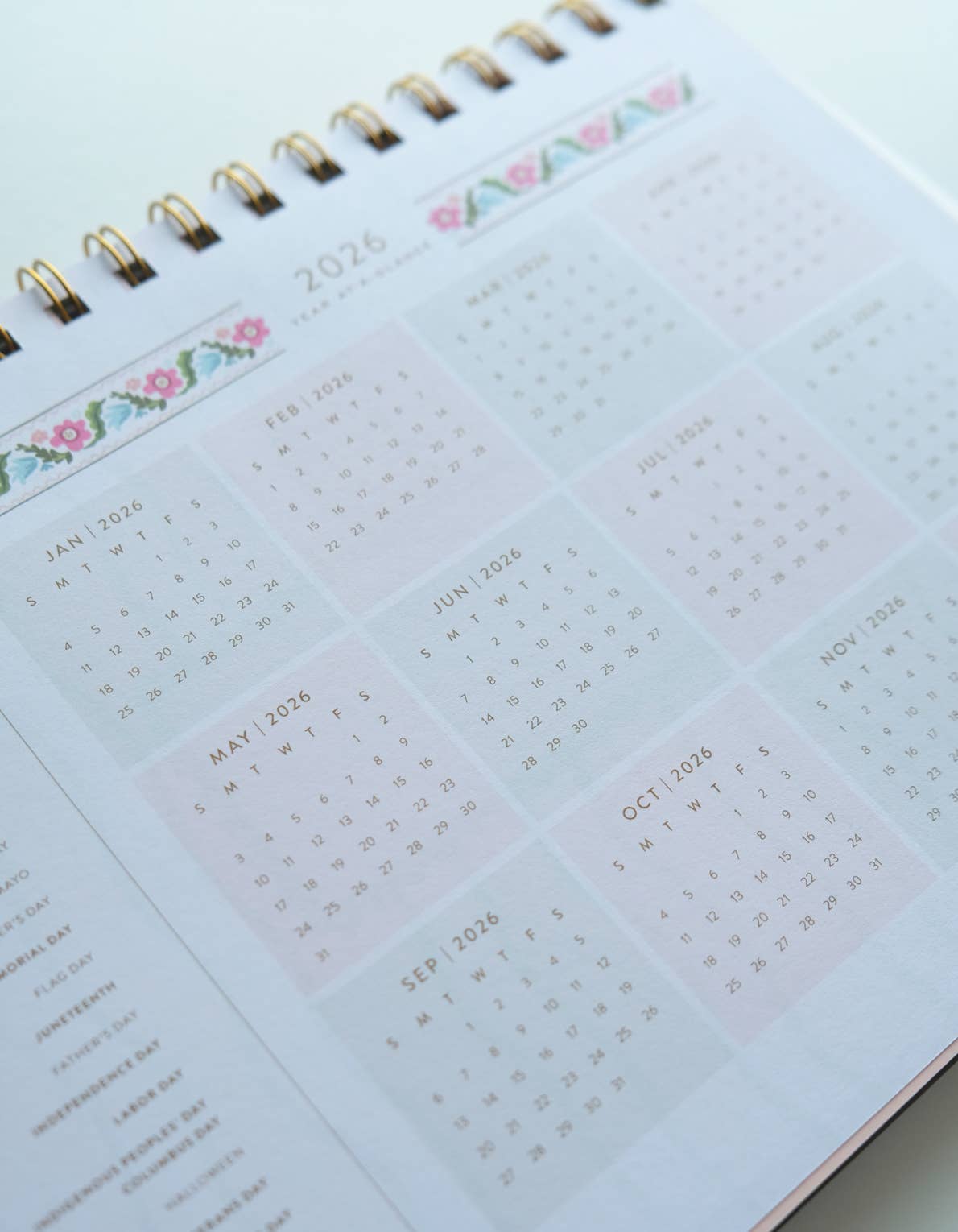 2026 Block Print Floral Desktop Planner