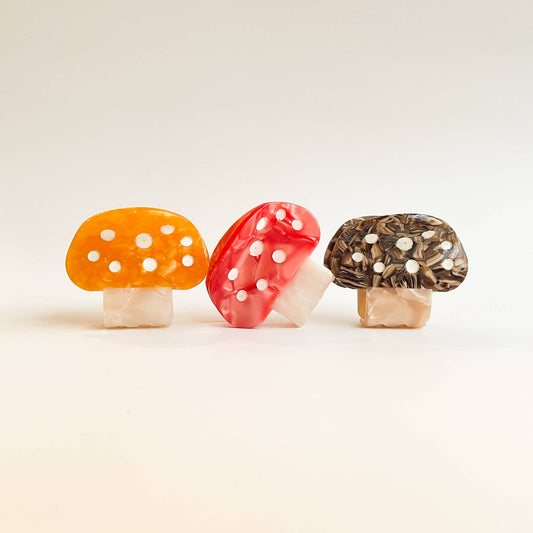 Small Mushroom Hair Claw