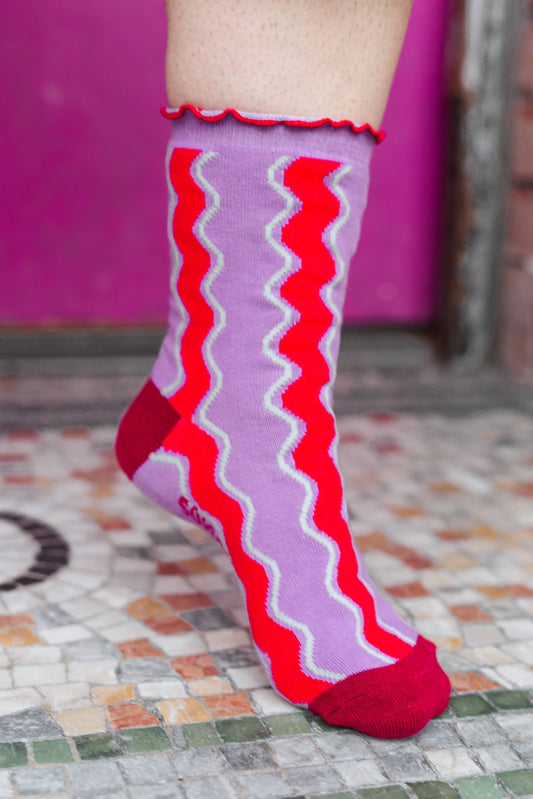 Wavy Stripe Ruffle Socks