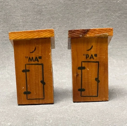 Ma & Pa Outhouse Salt & Pepper Shaker Set