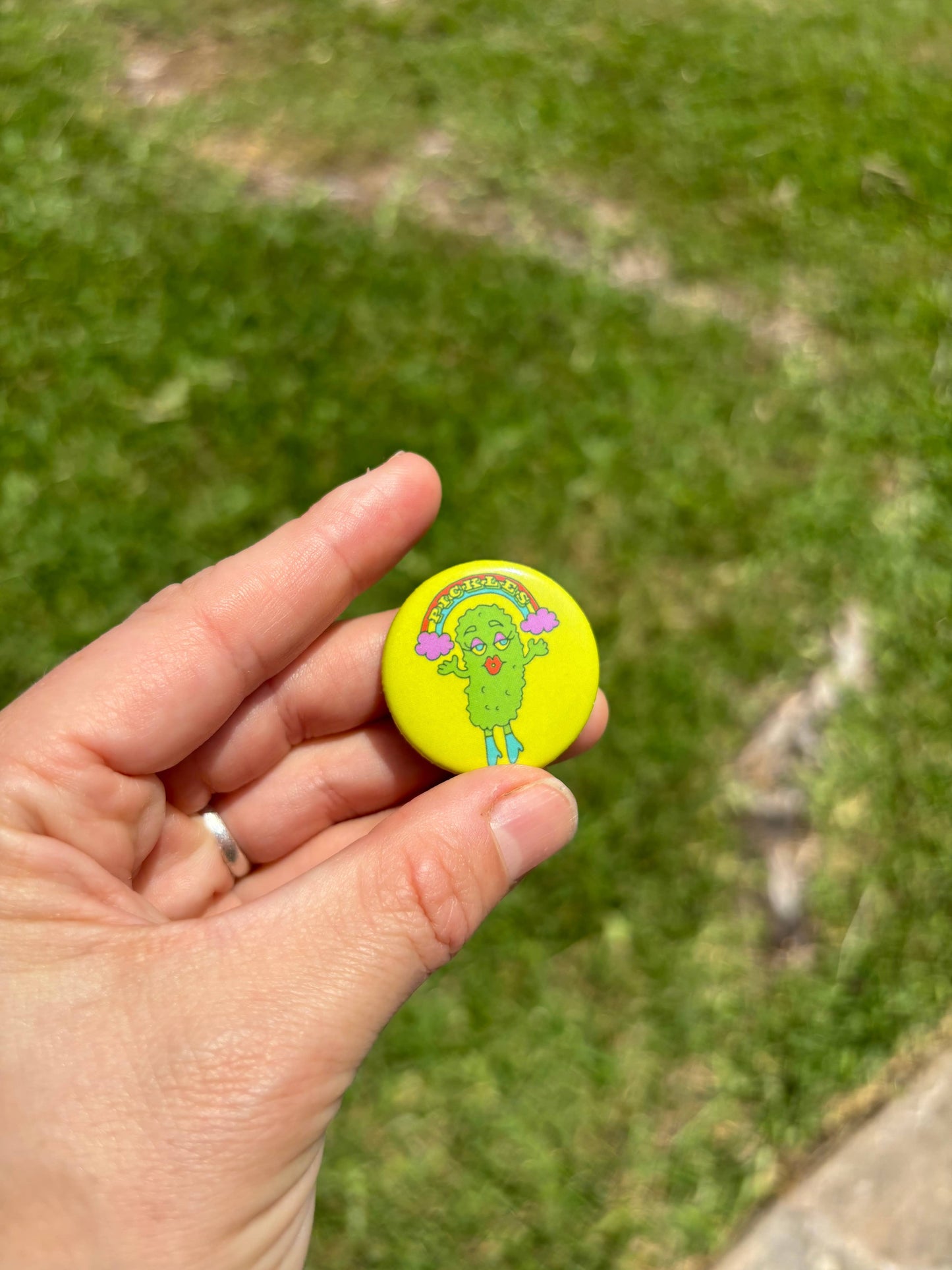Pickles Button