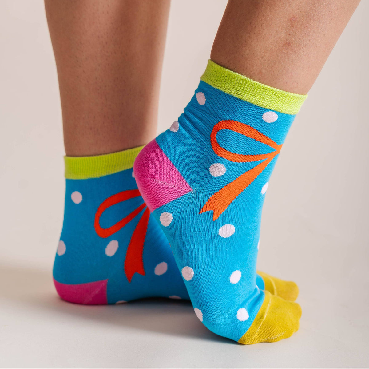 Holiday Bow Dot Blue Socks