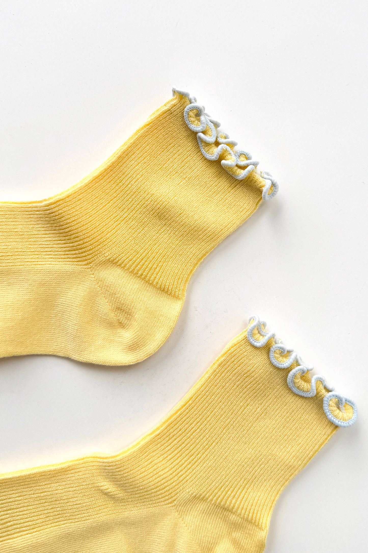 Petite Ruffled Modal Socks