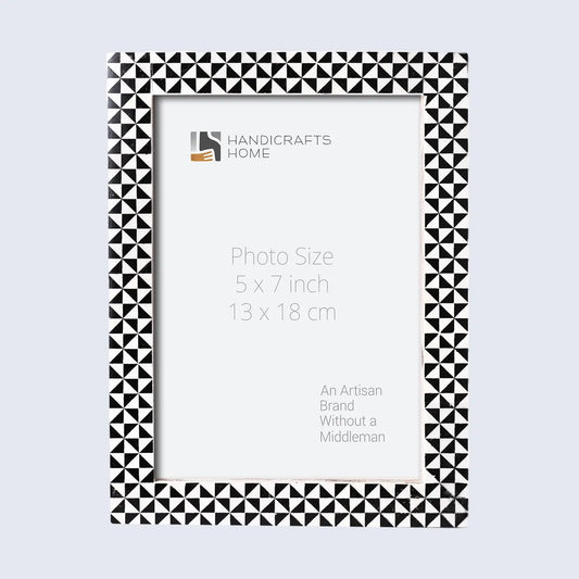 Prism Black & White Picture Frame