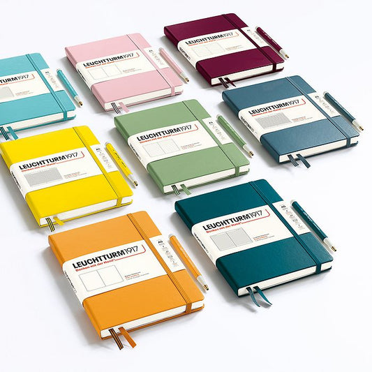 Leuchtturm Medium Hardcover Notebook: Squared Pages