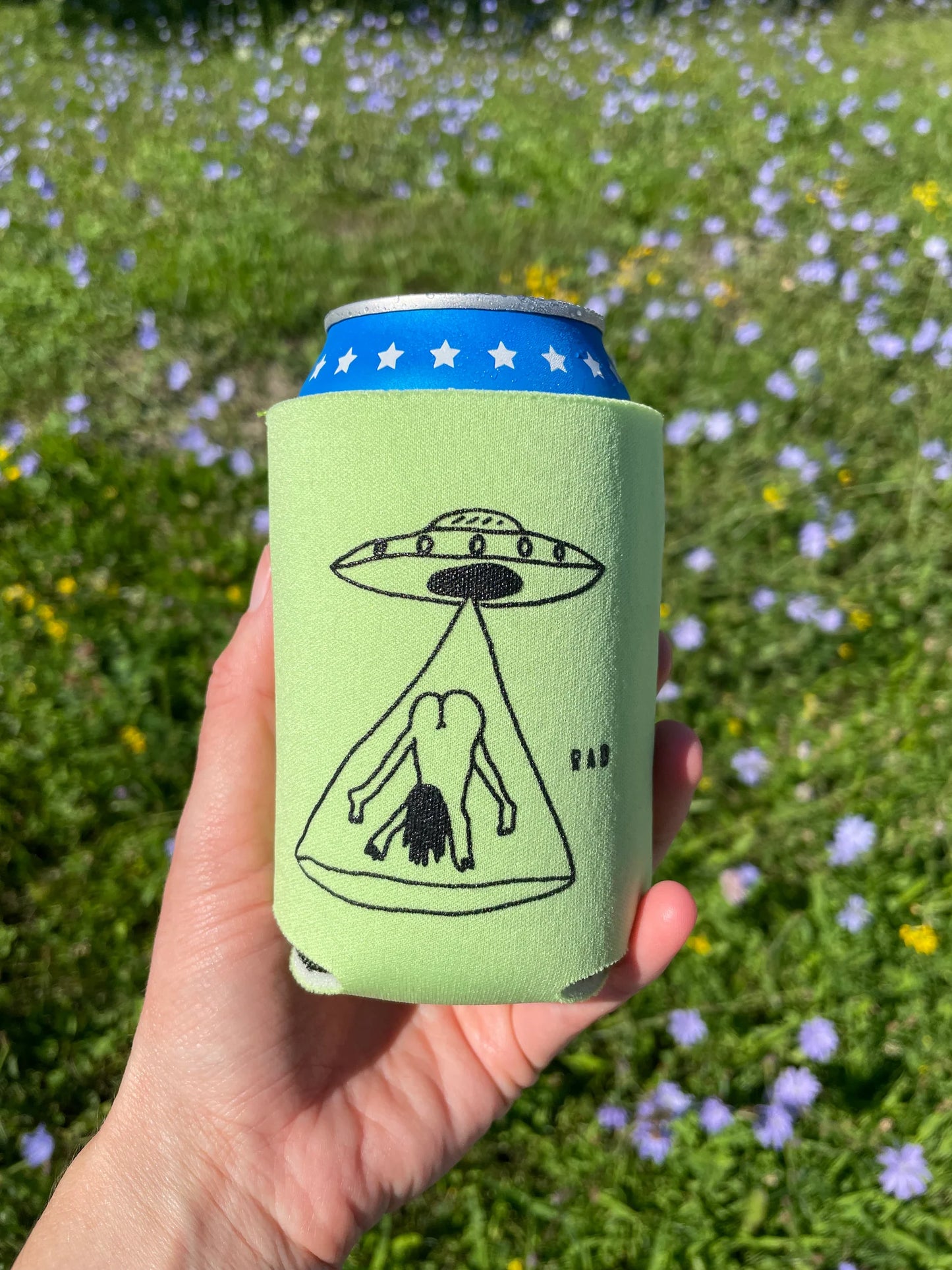 UFO Abduction Koozie